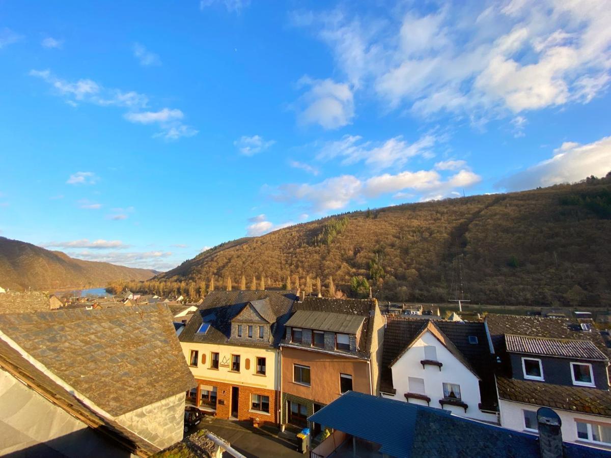 Apartamento Schoene Fewo Moselblick Wlan Netflix Freizeitpark Klotten Exterior foto